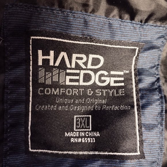 Hard Edge Comfort & Style  Puffer Jacket - Picture 3 of 3